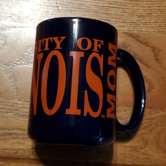 University of Illinois Fighting Illini Mom Ceramic 12 Ounce Coffee Cup Mug - Picture 9 of 9